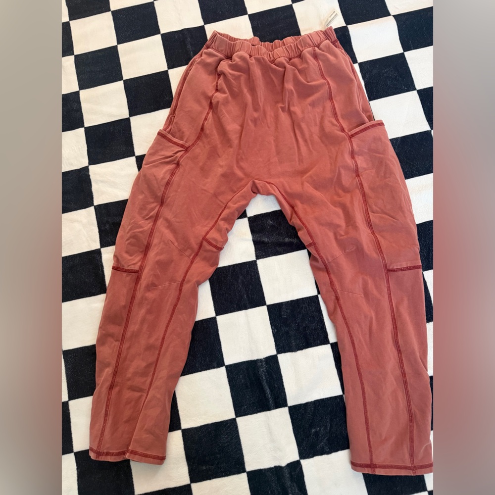 FP Movement by Free People Hot Shot Pant in Canyon Clay size small